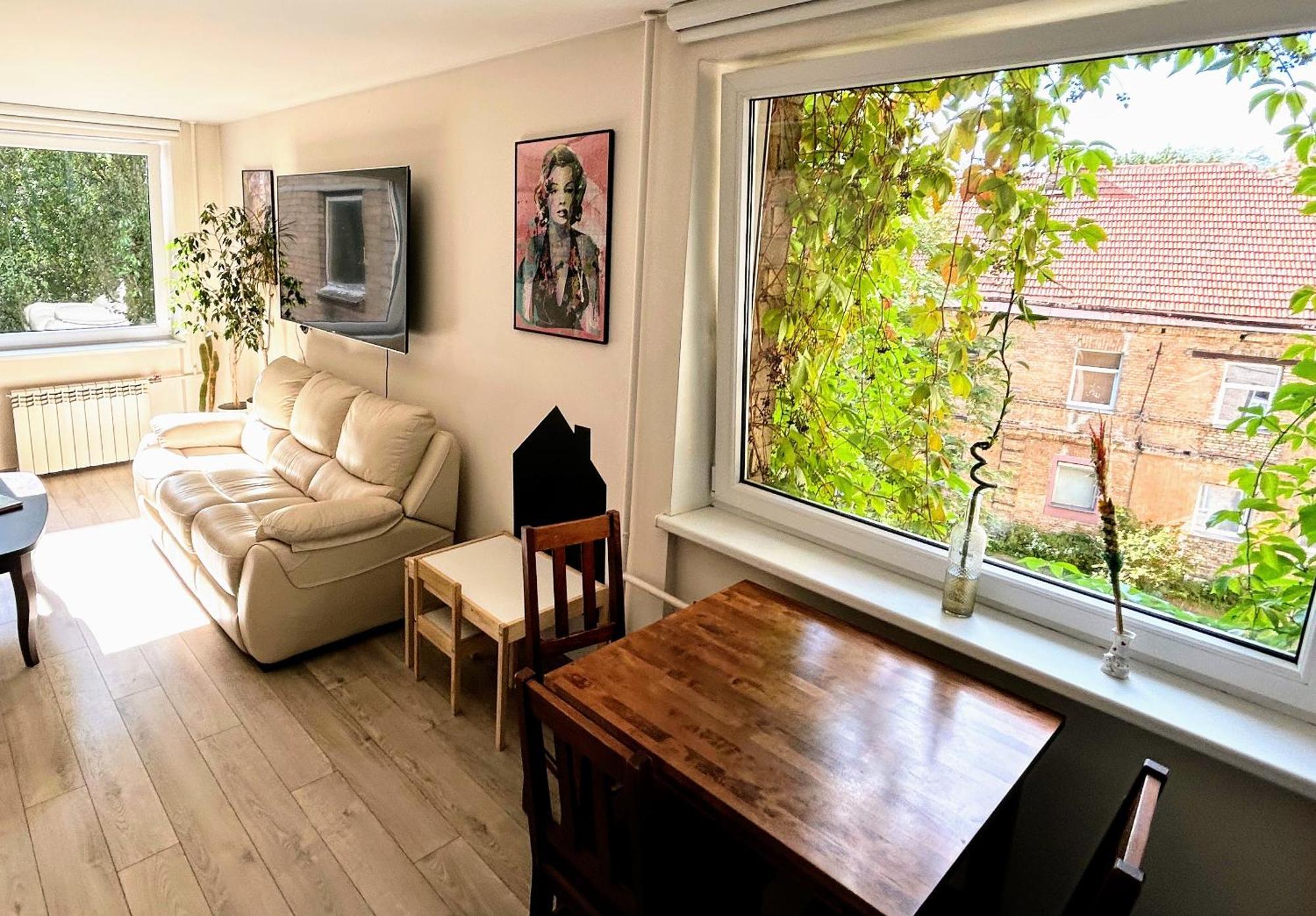 Algirdo Apartments, Self Check-in, Free Private Parking Leilighet *
